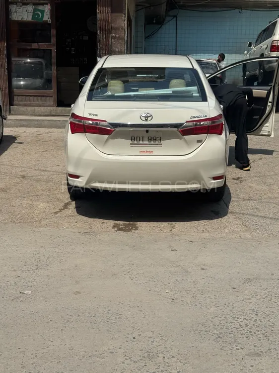 Toyota Corolla 2015 for Sale in Rawalpindi Image-1