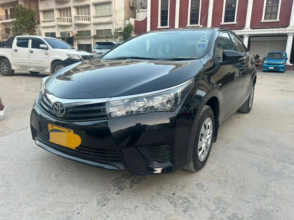 Toyota Corolla 2017 for Sale in Karachi Image-1