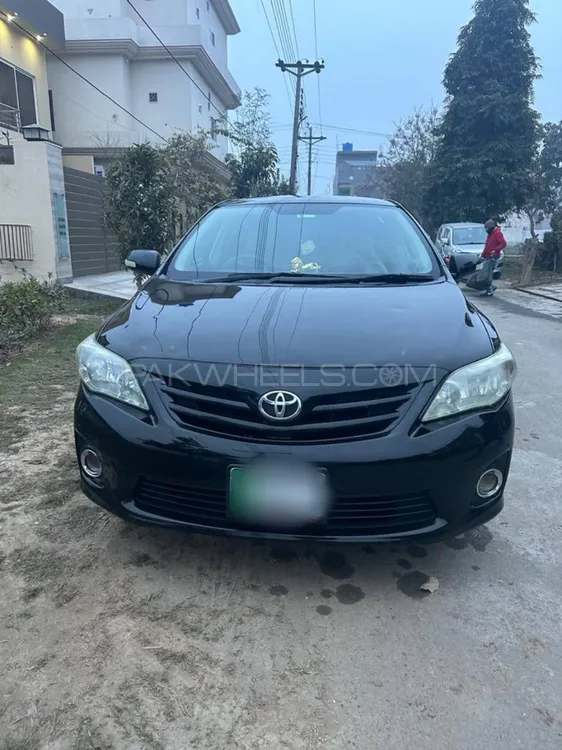 Toyota Corolla 2012 for Sale in Lahore Image-1