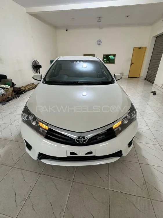 Toyota Corolla 2016 for Sale in Gujrat Image-1