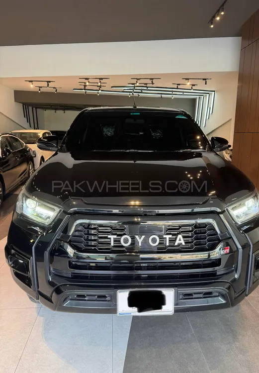 Toyota Hilux 2023 for Sale in Islamabad Image-1