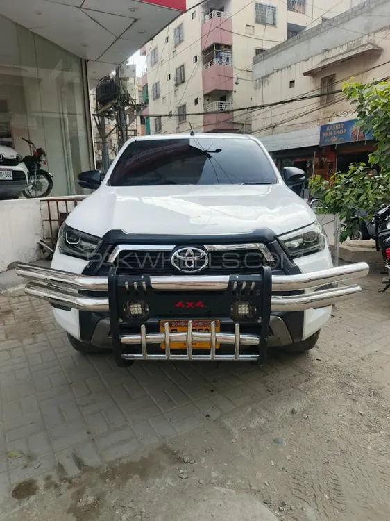 Toyota Hilux 2023 for Sale in Karachi Image-1