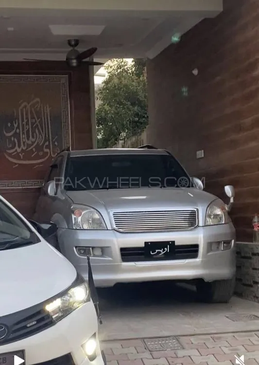 Toyota Prado 2004 for Sale in Kharian Image-1