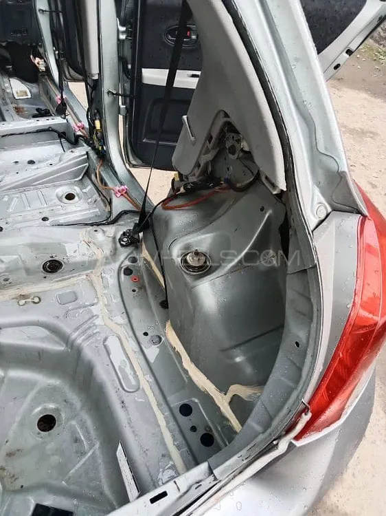 Toyota Vitz 2013 for Sale in Quetta Image-1
