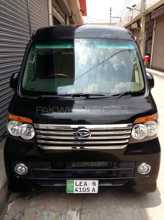Daihatsu Atrai Wagon 2016 for Sale in Sheikhupura Image-1