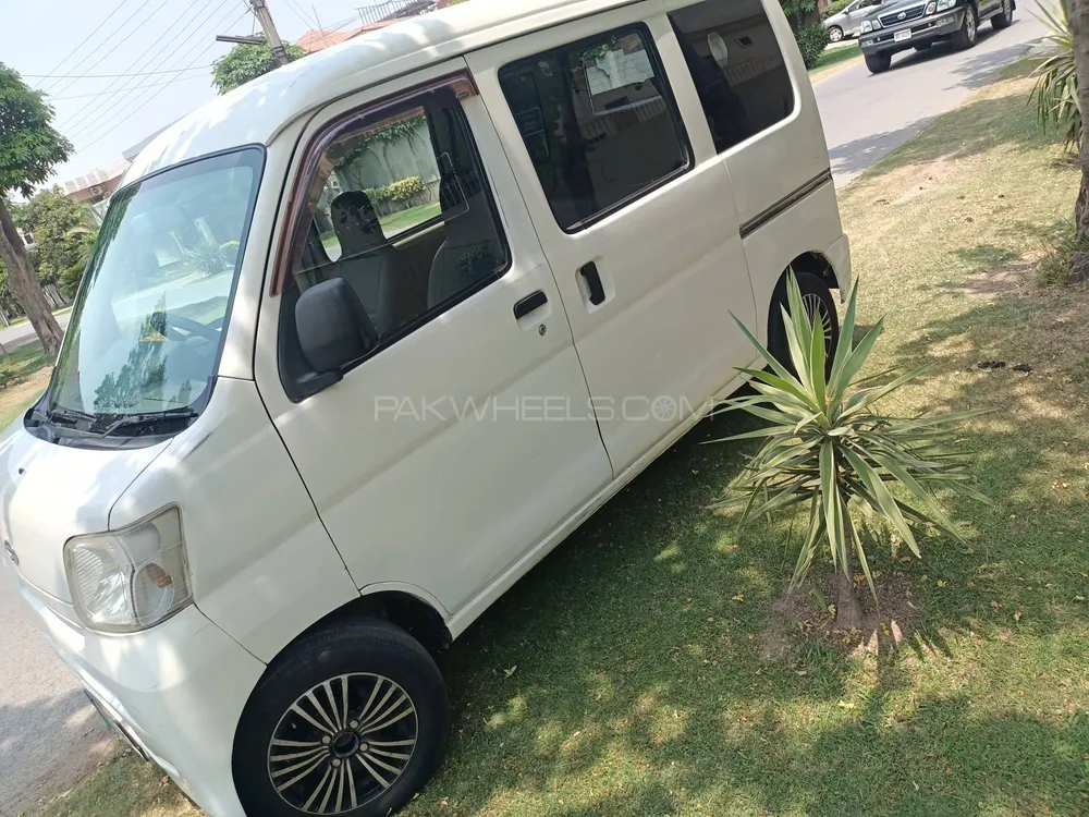 Daihatsu Hijet 2014 for Sale in Lahore Image-1