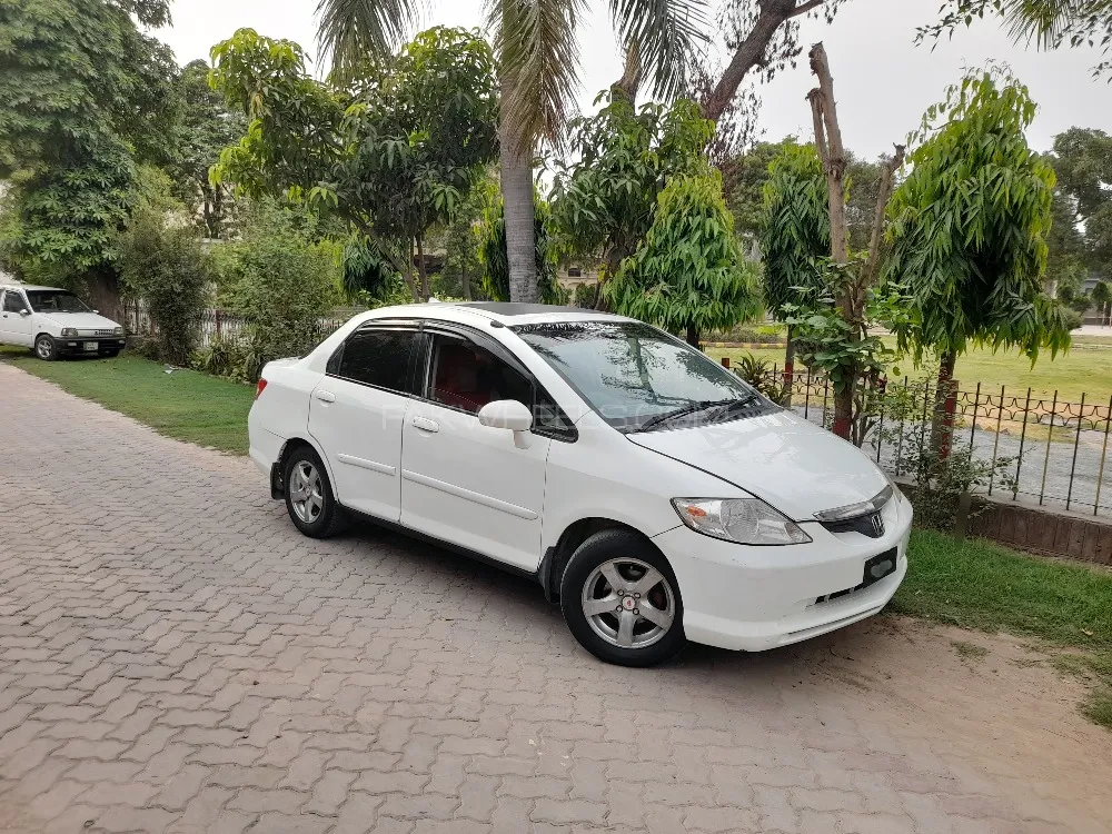 Honda City 2004 for Sale in Lahore Image-1