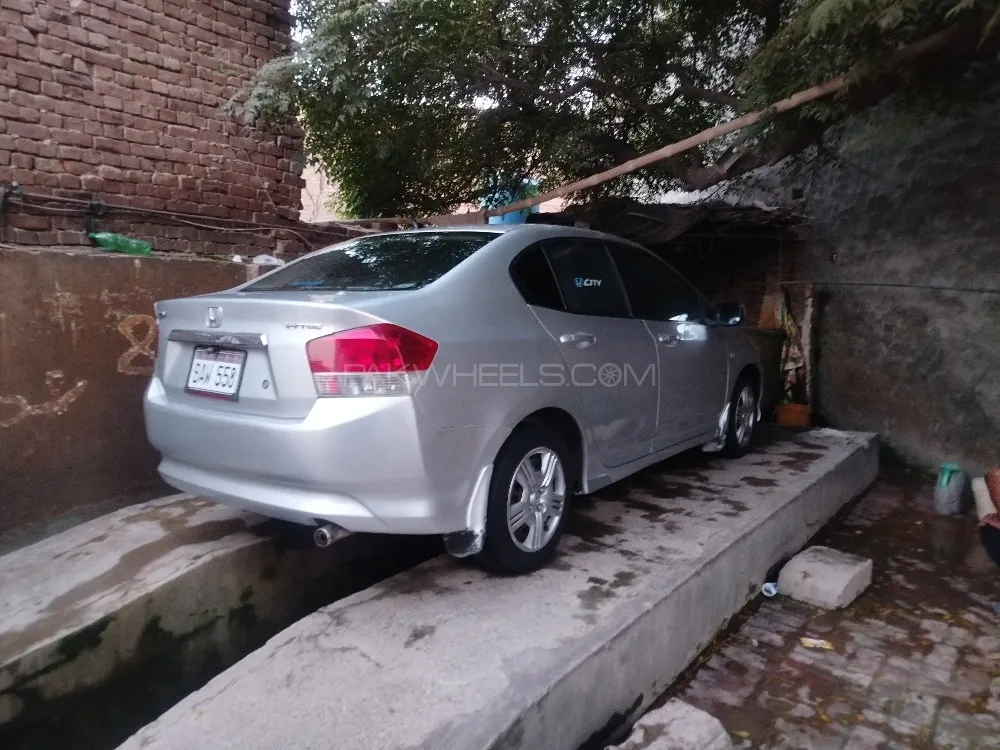 Honda City 2014 for Sale in Mian Channu Image-1