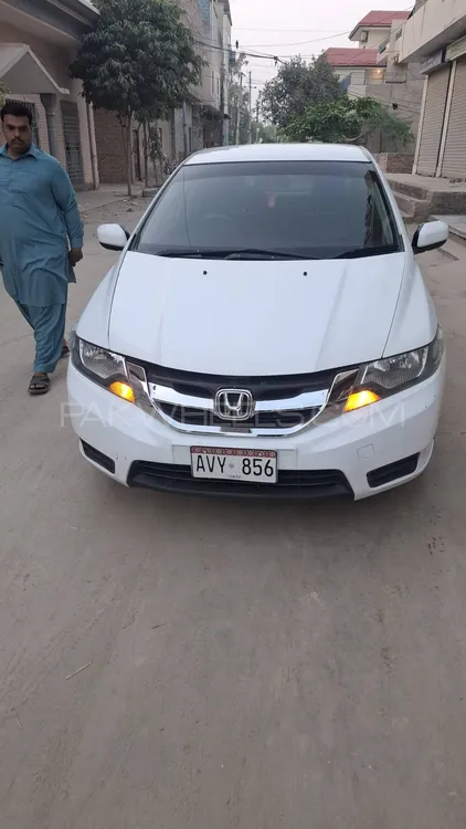 Honda City 2011 for Sale in Chishtian Image-1