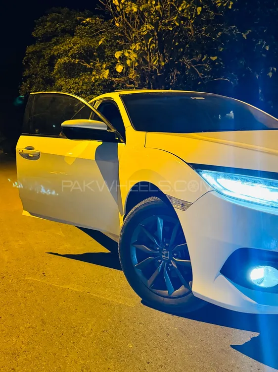 Honda Civic 2022 for Sale in Peshawar Image-1