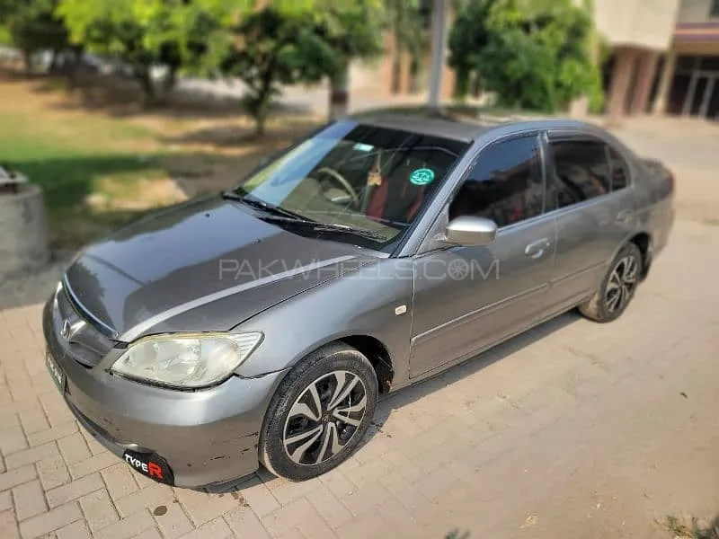 Honda Civic 2004 for Sale in Faisalabad Image-1