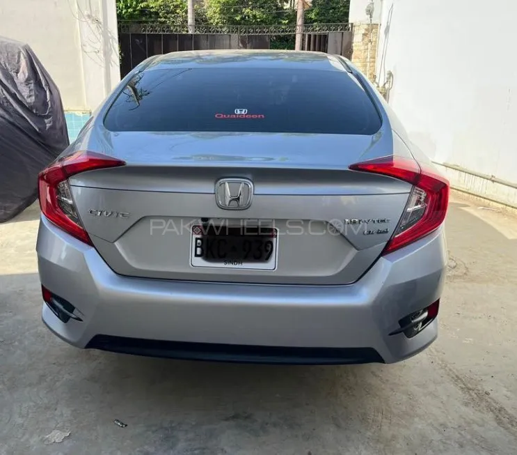 Honda Civic 2017 for Sale in Karachi Image-1