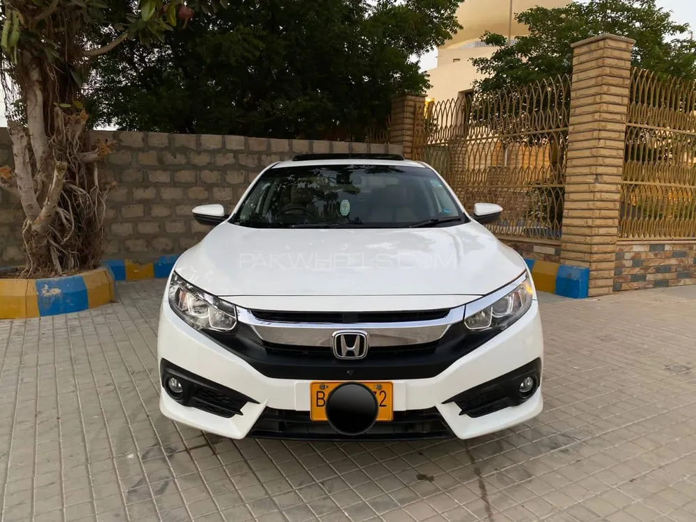 ہونڈا سوک 2018 for Sale in کراچی Image-1