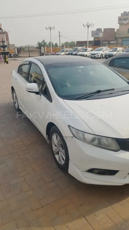 Honda Civic 2015 for Sale in Lahore Image-1