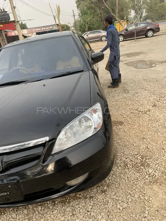 Honda Civic 2005 for Sale in Nowshera Image-1