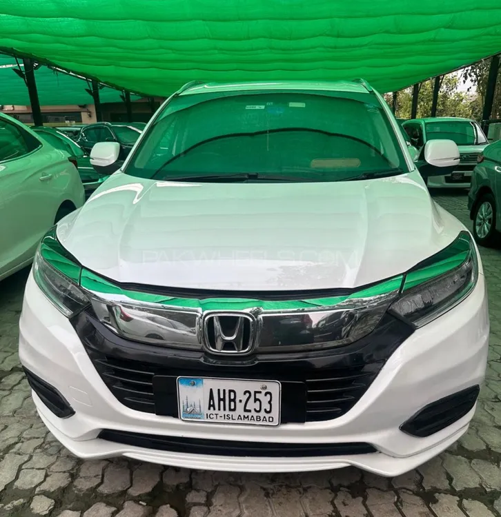 Honda Vezel 2016 for Sale in Lahore Image-1