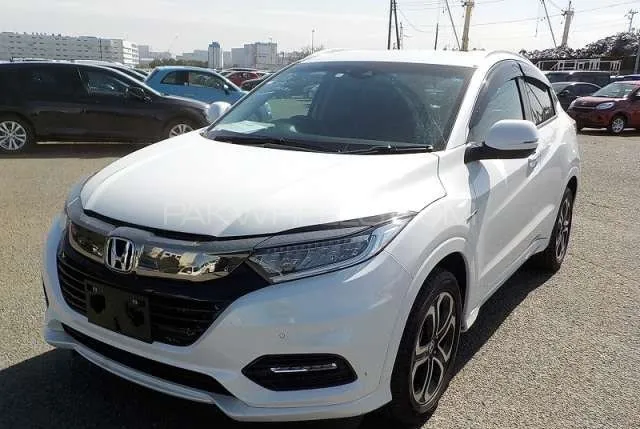 Honda Vezel 2020 for Sale in Peshawar Image-1
