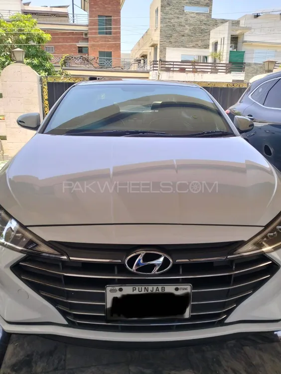 Hyundai Elantra 2021 for Sale in Lahore Image-1
