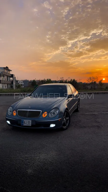 Mercedes Benz E Class 2002 for Sale in Islamabad Image-1