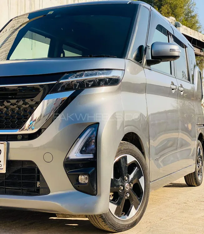 Nissan Roox 2021 for Sale in Peshawar Image-1