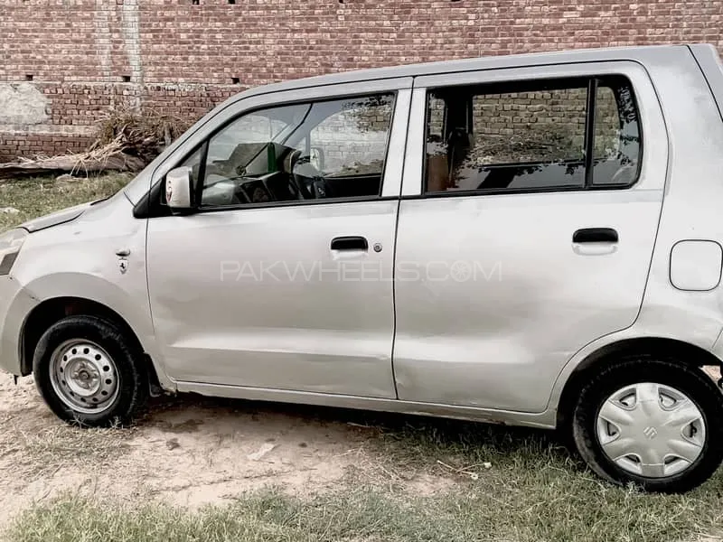 Suzuki Wagon R 2017 for Sale in Lahore Image-1