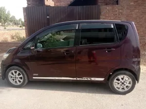Daihatsu Move Custom X Limited 2013 for Sale