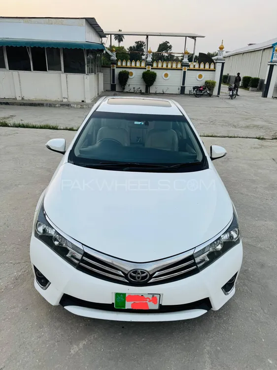 Toyota Corolla 2016 for Sale in Dera ismail khan Image-1