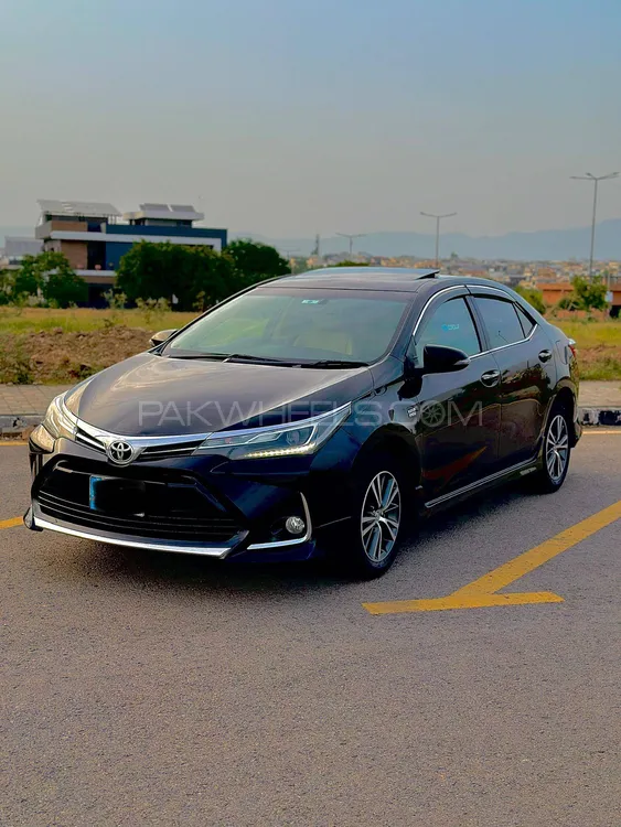 Toyota Corolla 2020 for Sale in Islamabad Image-1