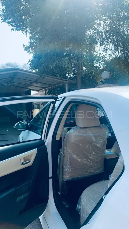 Toyota Corolla 2022 for Sale in Peshawar Image-1