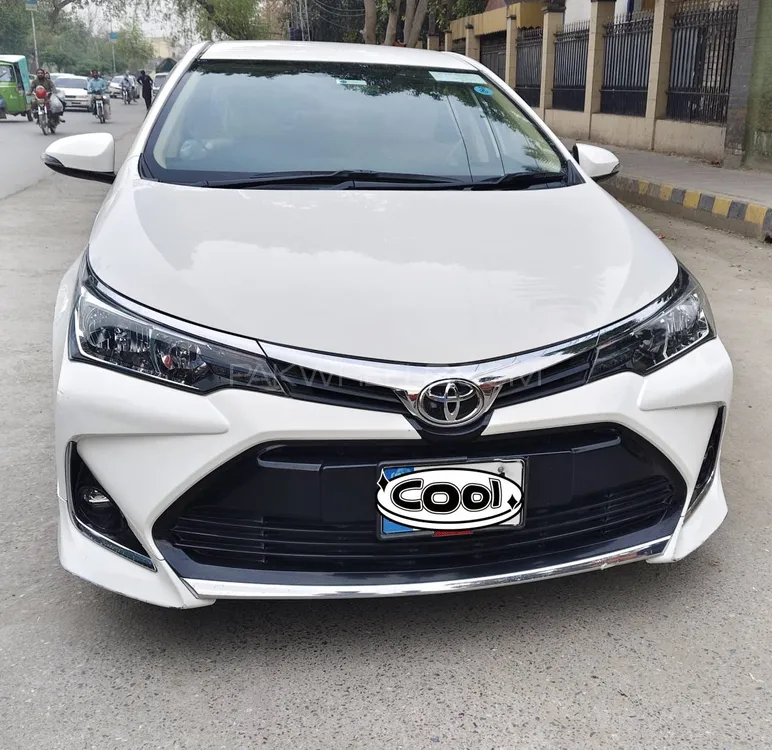 Toyota Corolla 2021 for Sale in Peshawar Image-1