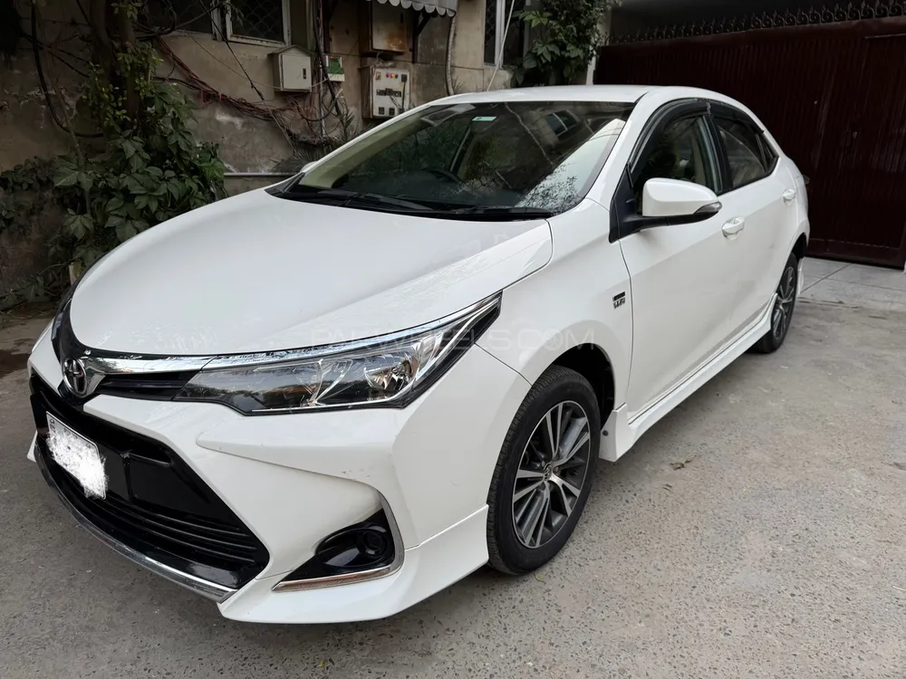 Toyota Corolla 2022 for Sale in Lahore Image-1