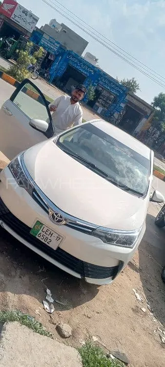 Toyota Corolla 2017 for Sale in Mandi bahauddin Image-1