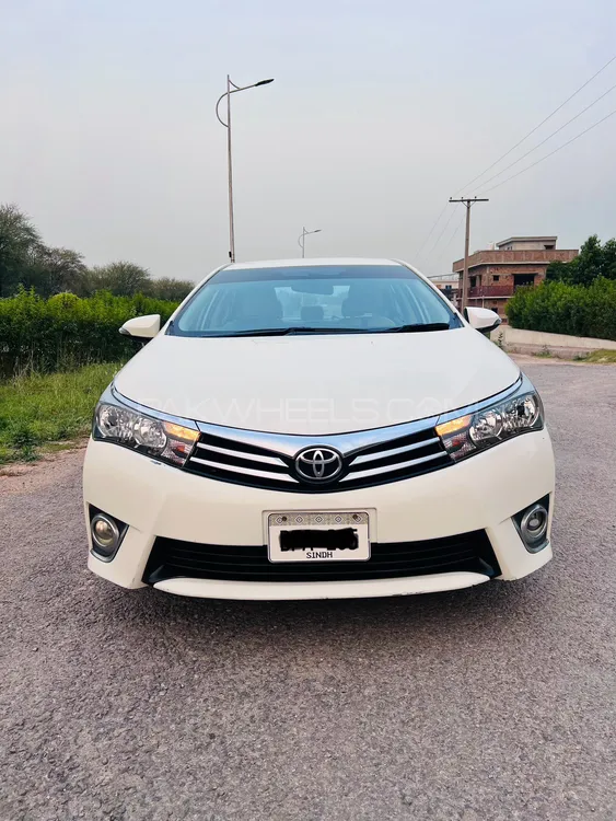 Toyota Corolla 2016 for Sale in Islamabad Image-1