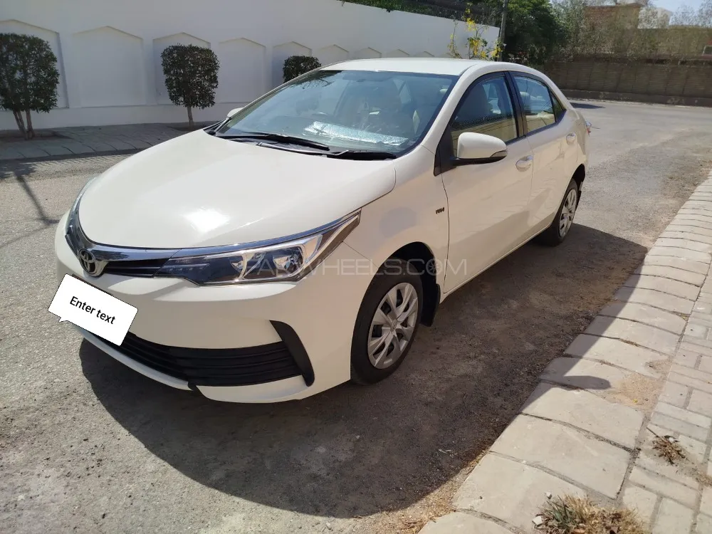 Toyota Corolla 2018 for Sale in Karachi Image-1