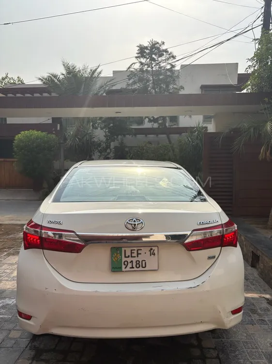 Toyota Corolla 2014 for Sale in Lahore Image-1