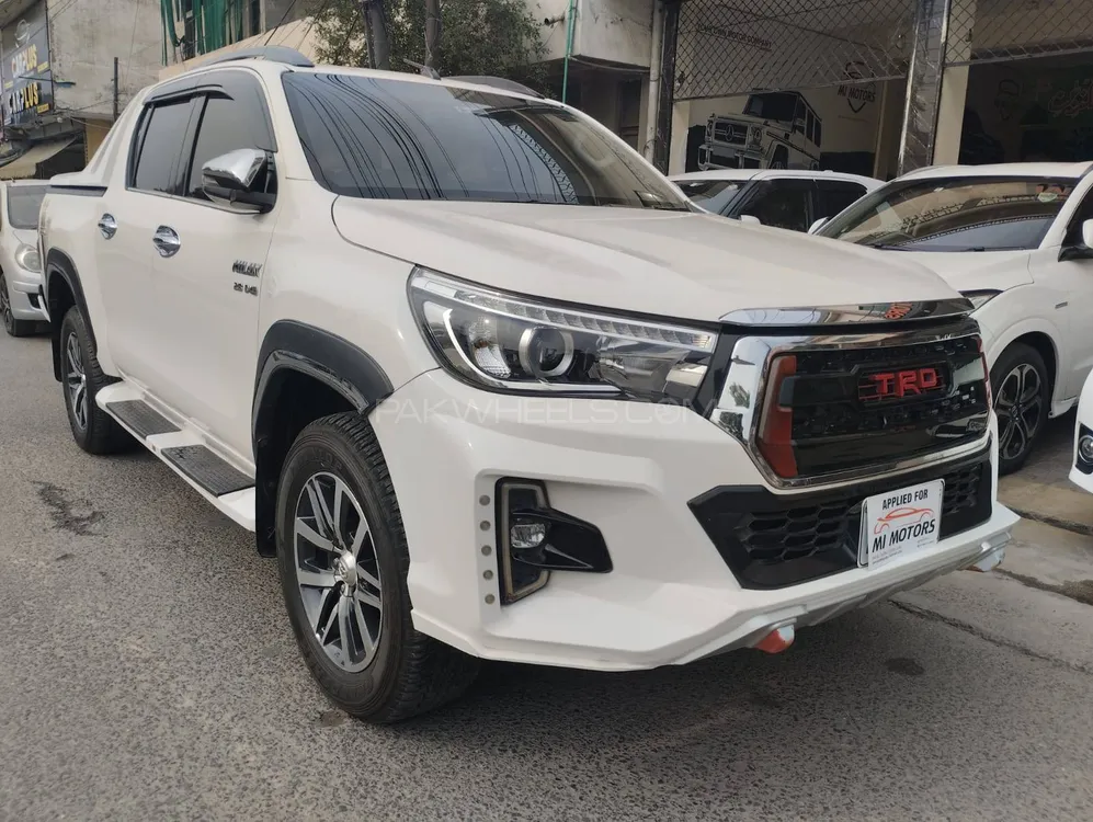 Toyota Hilux 2019 for Sale in Lahore Image-1