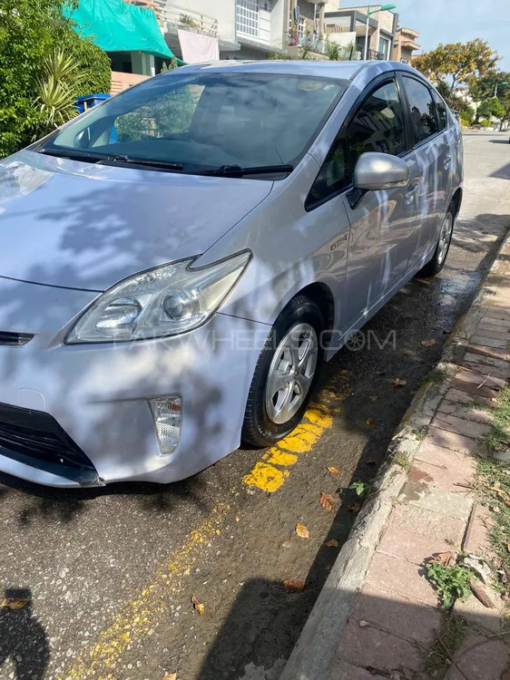 Toyota Prius 2012 for Sale in Rawalpindi Image-1