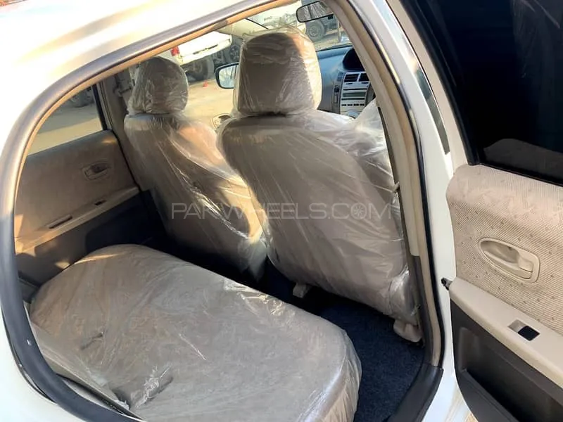 Toyota Vitz 2007 for Sale in Lahore Image-1