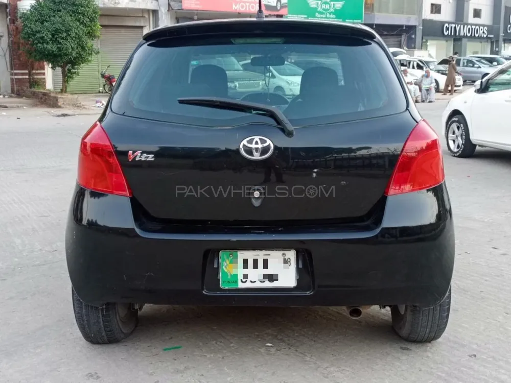 Toyota Vitz 2008 for Sale in Islamabad Image-1