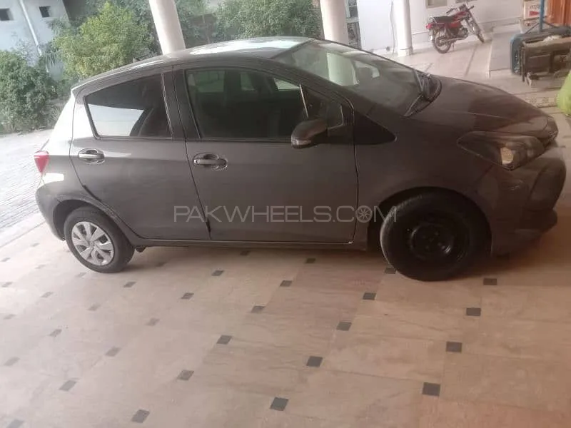 Toyota Vitz 2019 for Sale in Bahawalpur Image-1