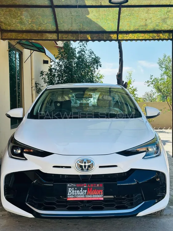 Toyota Yaris Sedan 2025 for Sale in Gujranwala Image-1