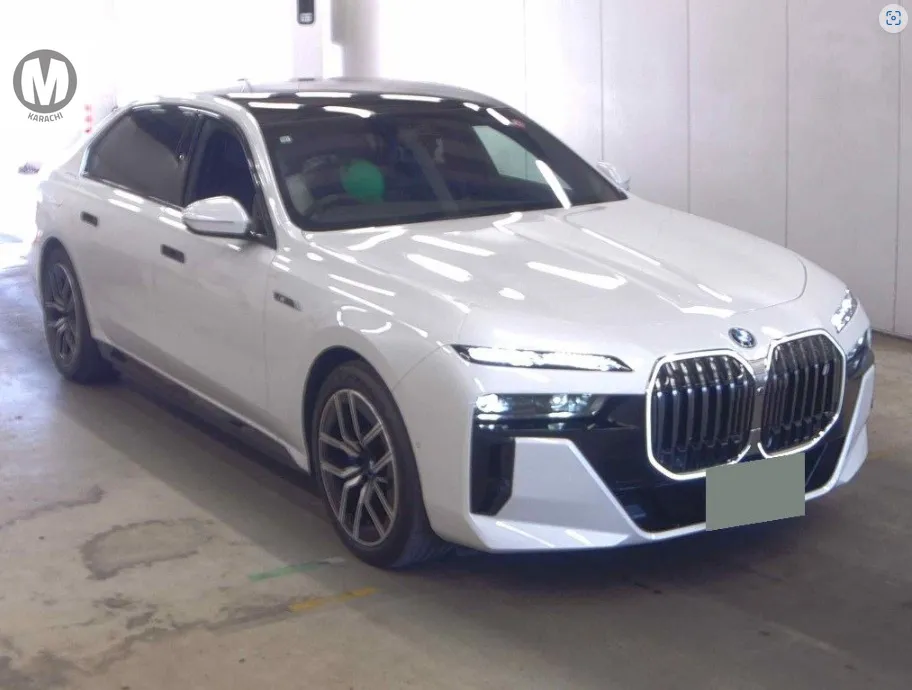 BMW 7 Series 2023 for Sale in Karachi Image-1