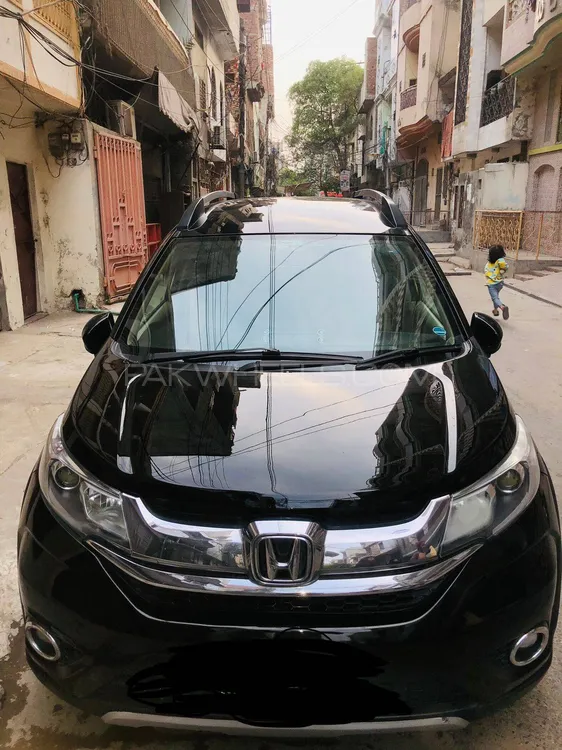 Honda BR-V 2019 for Sale in Lahore Image-1