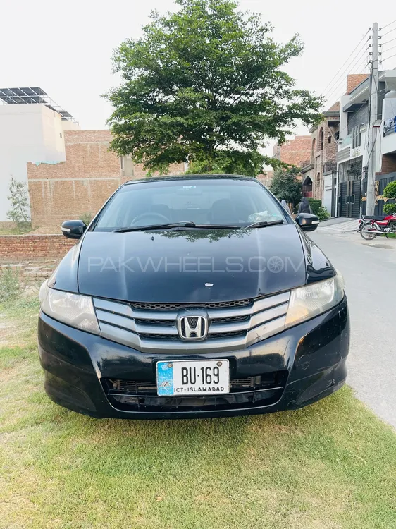 Honda City 2013 for Sale in Okara Image-1