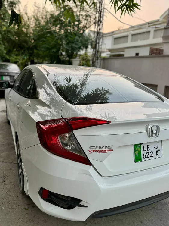Honda Civic 2018 for Sale in Lahore Image-1