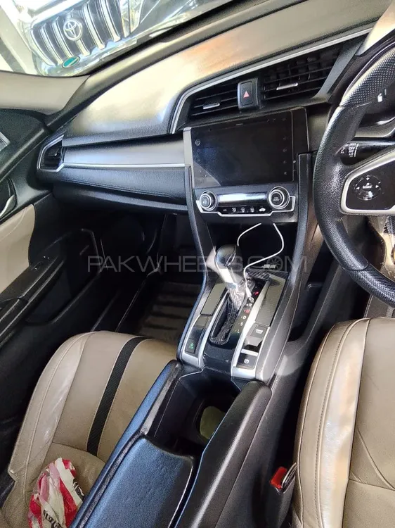 Honda Civic 2019 for Sale in Lahore Image-1