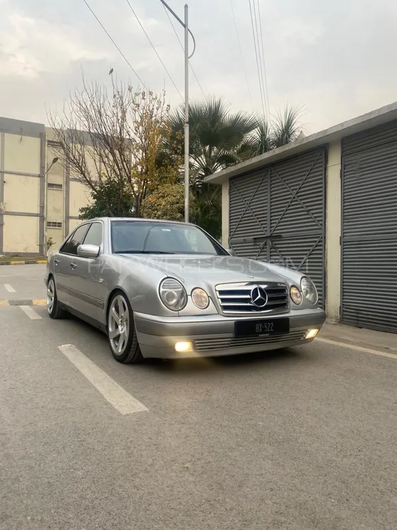 Mercedes Benz E Class 1997 for Sale in Peshawar Image-1