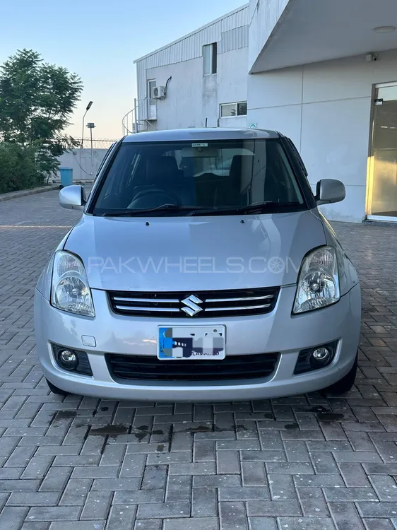 Suzuki Swift 2015 for Sale in Islamabad Image-1