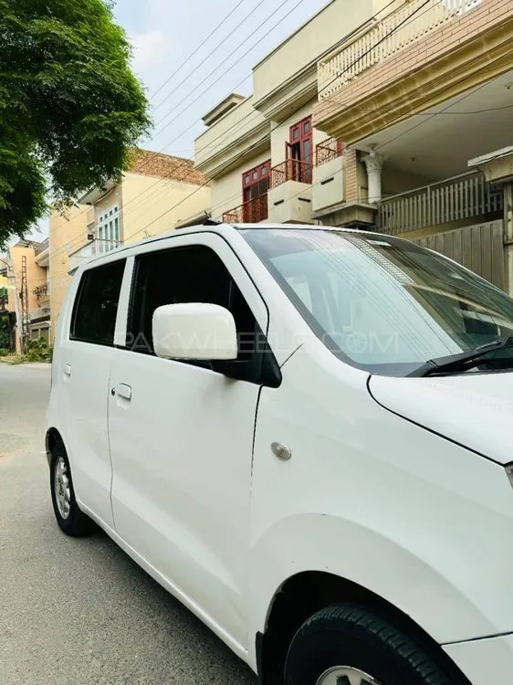 Suzuki Wagon R 2018 for Sale in Faisalabad Image-1