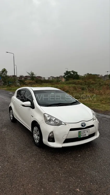 Toyota Aqua 2012 for Sale in Islamabad Image-1